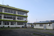 旧泉水小学校 2