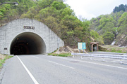 中山トンネルと中山隧道